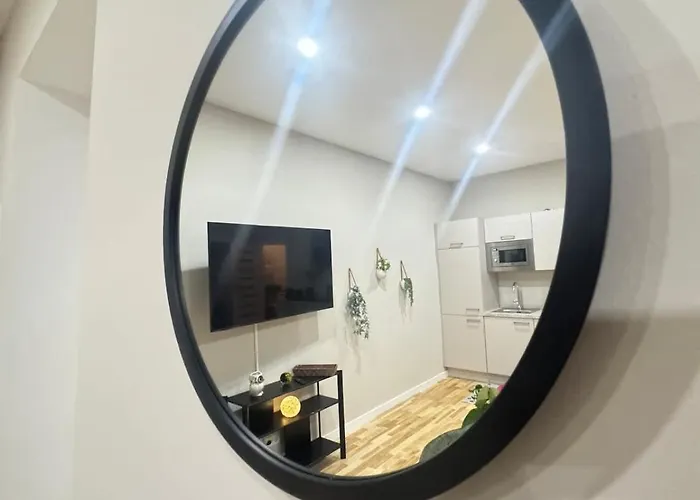 Wohnen Im Kunstwerk Neben Hundertwasserhaus L Hg4 Appartement *
